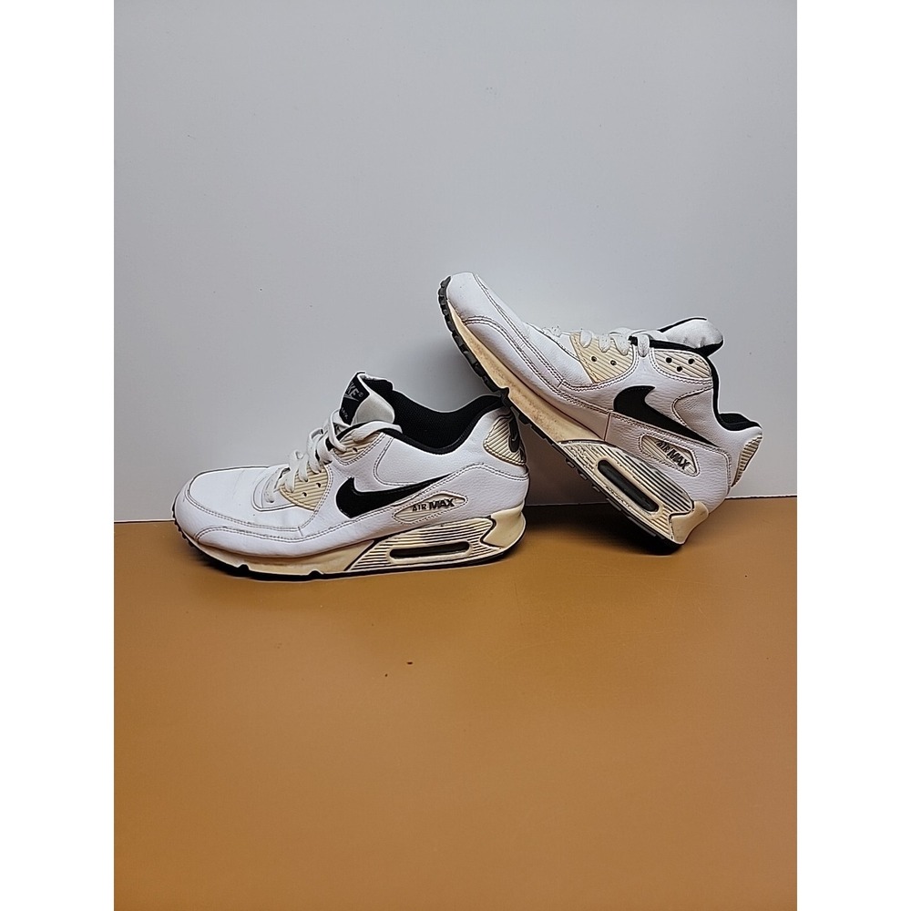 Men's Nike Air Max 90 Essential LTR Running Shoes 599521-100 White Black sz 9
